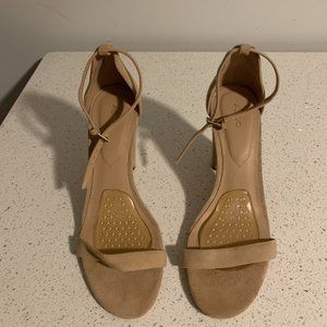 Aldo beige heels